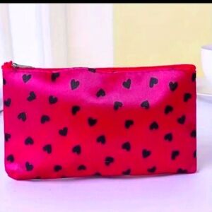 Nwt Hot Pink With Black Hearts Cosmetic Bag